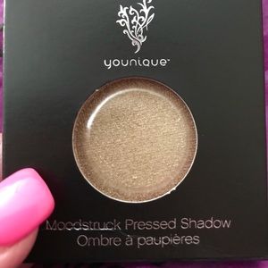 ***MOODSTRUCK - Pressed Shadow Refill - Alive***